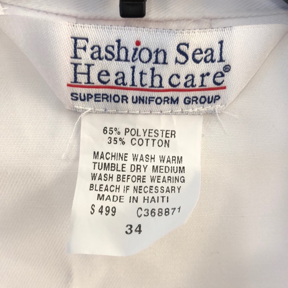 Long white coat - Picture 3 of 4